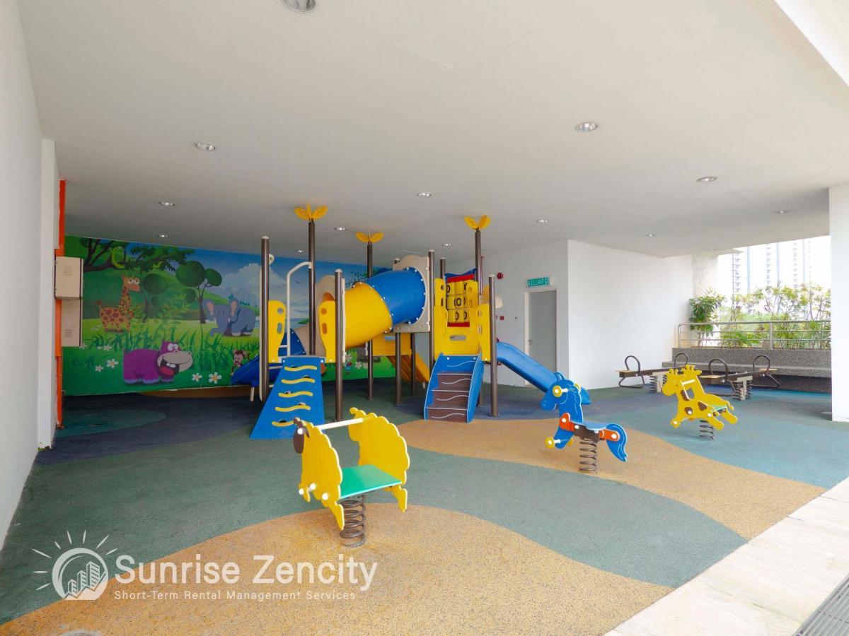 Seaview Condo Near Rf Mall, Food Court & Free Netflix Johor Bahru Eksteriør billede